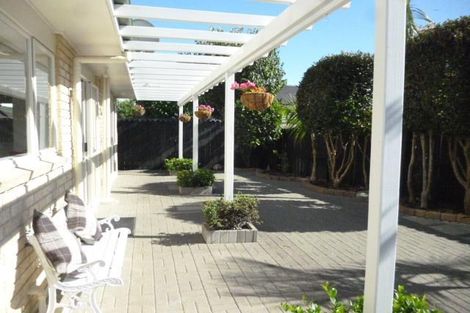 Photo of property in 2/14 Casabella Court, Northpark, Auckland, 2013