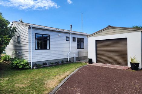 Photo of property in 27 Candu Lane, Kinloch, Taupo, 3377