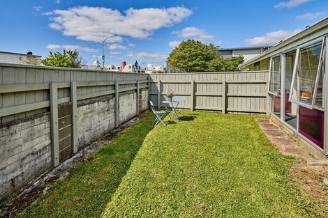 Photo of property in 2/544 High Street, Boulcott, Lower Hutt, 5010