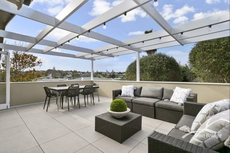 Photo of property in 1/139 Nile Road, Milford, Auckland, 0620