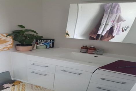 Photo of property in 15 Devon Street, Taradale, Napier, 4112