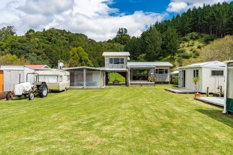 Photo of property in 13 Taiwa Road, Oakura, Hikurangi, 0184