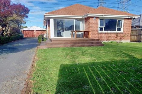 Photo of property in 11 Kendal Avenue, Burnside, Christchurch, 8053