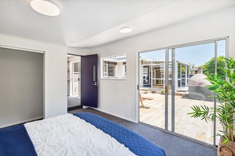 Photo of property in 23 Oriwa Street, Waikanae, 5036