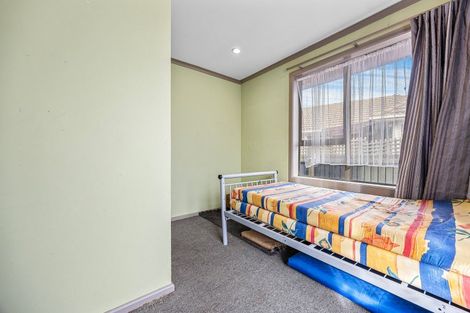 Photo of property in 121 Cuthberts Road, Aranui, Christchurch, 8061