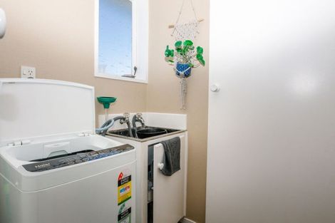 Photo of property in 17 Burns Street, Dannevirke, 4930