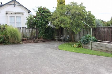 Photo of property in 18 Victoria Avenue, Dannevirke, 4930