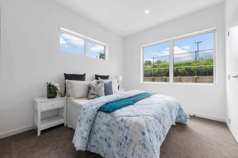 Photo of property in 25 Reserva Crescent, Kumeu, 0810