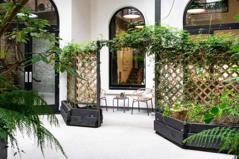 Photo of property in 3/5 Jetty Street, Dunedin Central, Dunedin, 9016