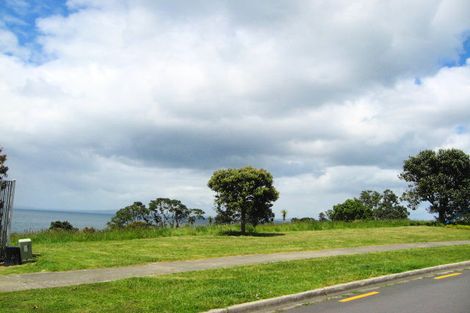 Photo of property in 300 Pinecrest Drive, Gulf Harbour, Whangaparaoa, 0930