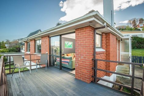 Photo of property in 17 Waldron Crescent, Green Island, Dunedin, 9018
