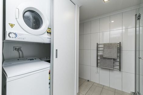 Photo of property in Bellagio Apartments, 10e/39 Taranaki Street, Te Aro, Wellington, 6011