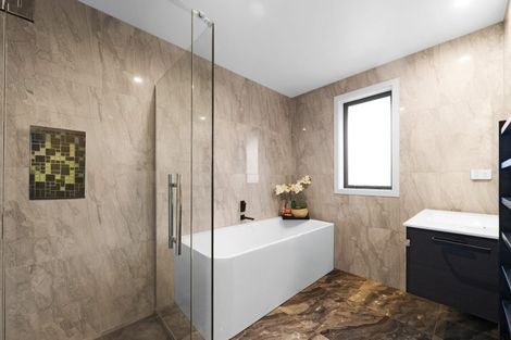 Photo of property in 2 Turtle Nut Way, Te Kauwhata, 3782