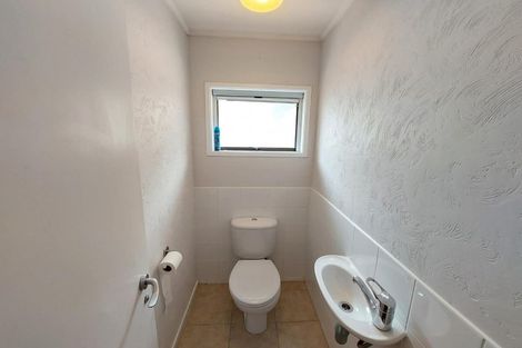 Photo of property in 124 Fred Taylor Drive, Westgate, Auckland, 0814