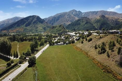 Photo of property in 29 Mcdonnell Road, Arrowtown, 9302