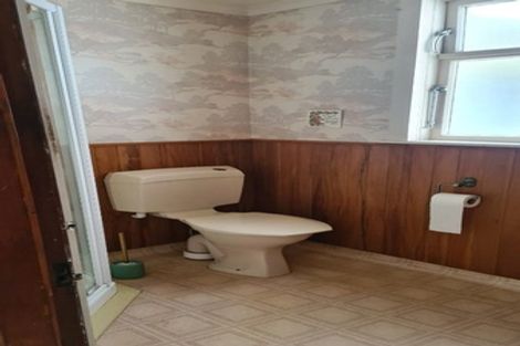 Photo of property in 27 Wood Street, Greytown, 5712