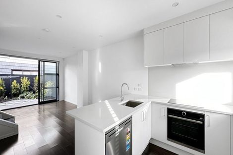 Photo of property in 61 Tuaiwi Street, Manukau, Auckland, 2104