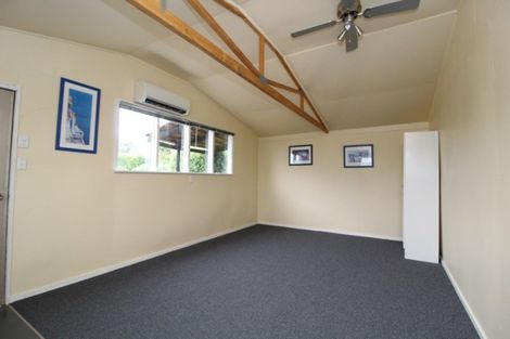 Photo of property in 4 Studholme Street, Waimate, 7924