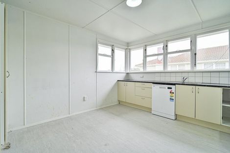 Photo of property in 15 Peterhead Avenue, Flaxmere, Hastings, 4120