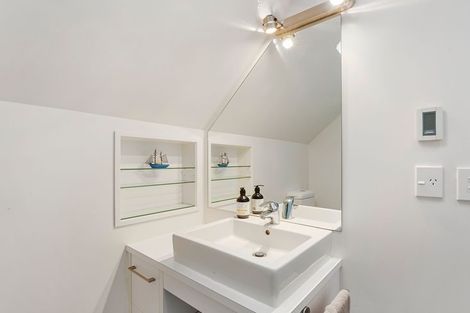 Photo of property in 134 Kenrigg Road, Kinloch, Taupo, 3377