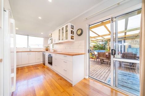 Photo of property in 6 Riverbank Street, Ebdentown, Upper Hutt, 5018