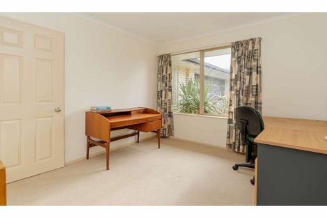 Photo of property in 2 Palm Drive, Kerikeri, 0294