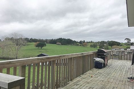 Photo of property in 8 Stile Place, Pukekohe, 2120