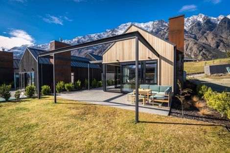 Photo of property in 17 Double Cone Road, Jacks Point, Queenstown, 9371