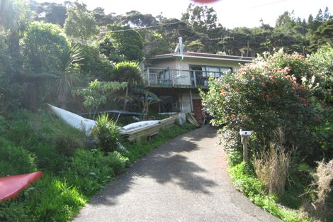 Photo of property in 8 Ocean View Road, Huia, Auckland, 0604