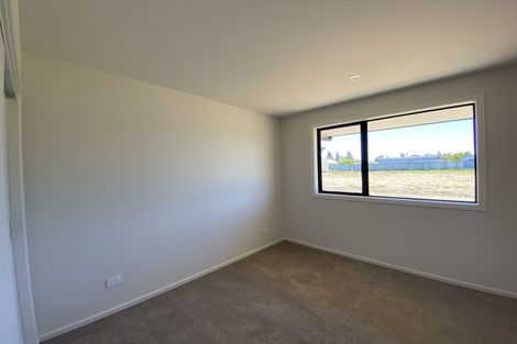 Photo of property in 10 Jack Adamson Drive, Twizel, 7901