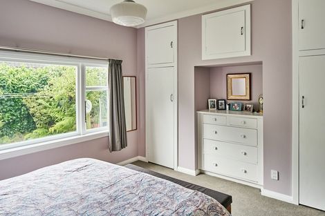 Photo of property in 372 Muritai Road, Eastbourne, Lower Hutt, 5013