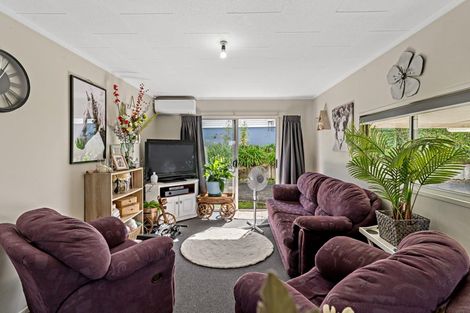 Photo of property in 40 Station Road, Pukekohe, 2120