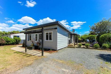 Photo of property in 1a Farnworth Avenue, Holdens Bay, Rotorua, 3010