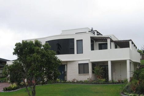 Photo of property in 15 San Lorenzo Rise, Henderson, Auckland, 0612