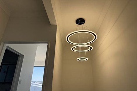 Photo of property in 14 Parahau Road, Papakura, 2110