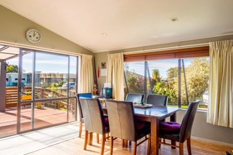 Photo of property in 7 Olive Grove, Edgecumbe, 3120