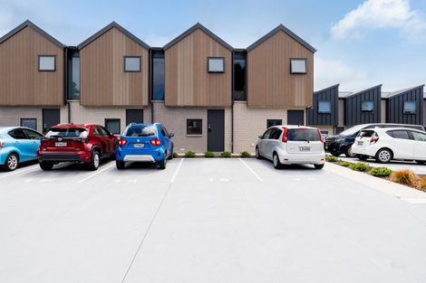 Photo of property in 16 Dallas Lane, Caversham, Dunedin, 9012