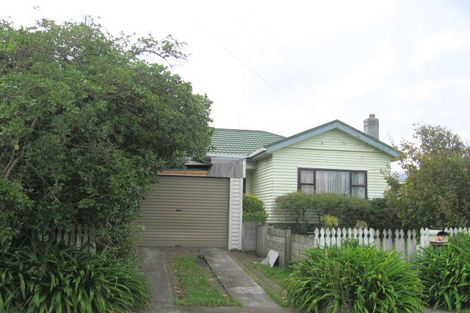 Photo of property in 1/12 Mexted Terrace, Tawa, Wellington, 5028