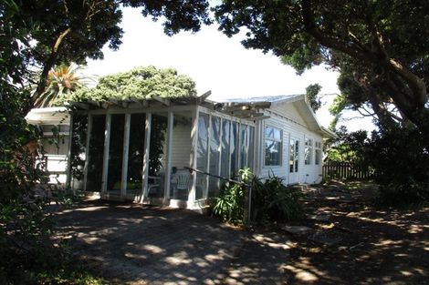 Photo of property in 67 Wharemauku Road, Raumati Beach, Paraparaumu, 5032