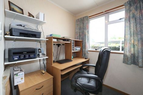 Photo of property in 33 Folkestone Drive, Flaxmere, Hastings, 4120