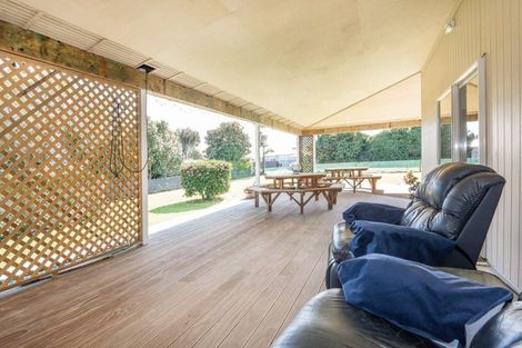 Photo of property in 38 Watson Road, Karamu, Hastings, 4172