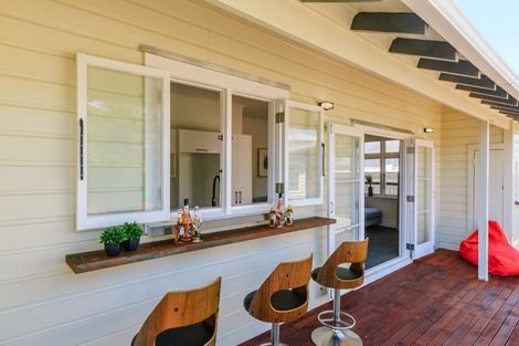 Photo of property in 13 Collins Street, Petone, Lower Hutt, 5012