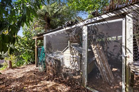 Photo of property in 38 Carlton Terrace, Westown, New Plymouth, 4310