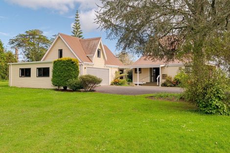 Photo of property in 137 Kayelene Place, Omokoroa, 3114