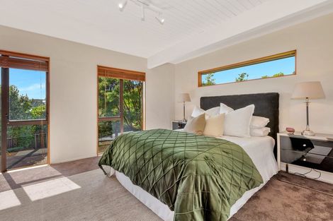 Photo of property in 172 Paremata Road, Paremata, Porirua, 5024