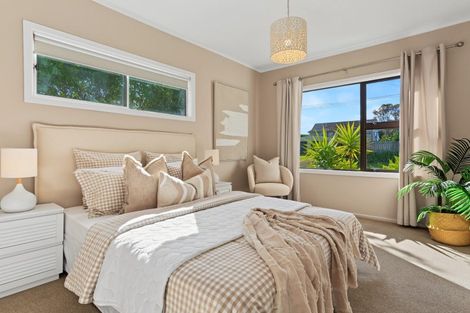 Photo of property in 4 Motiti Road, Papamoa Beach, Papamoa, 3118