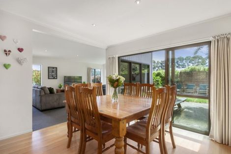 Photo of property in 110 Kinloch Road, Kinloch, Taupo, 3377