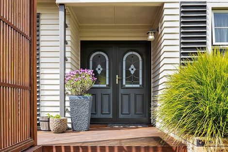 Photo of property in 5171b Mountain Road, Eltham, 4398