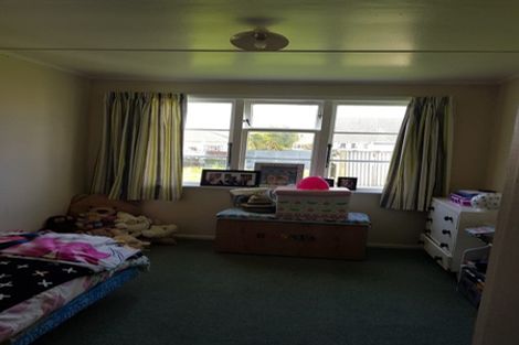 Photo of property in 6 Freyberg Terrace, Waipukurau, 4200