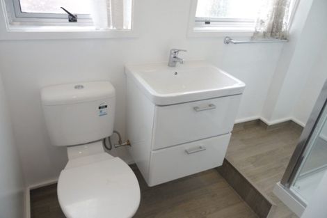 Photo of property in 2/19 Olive Crescent, Papatoetoe, Auckland, 2025